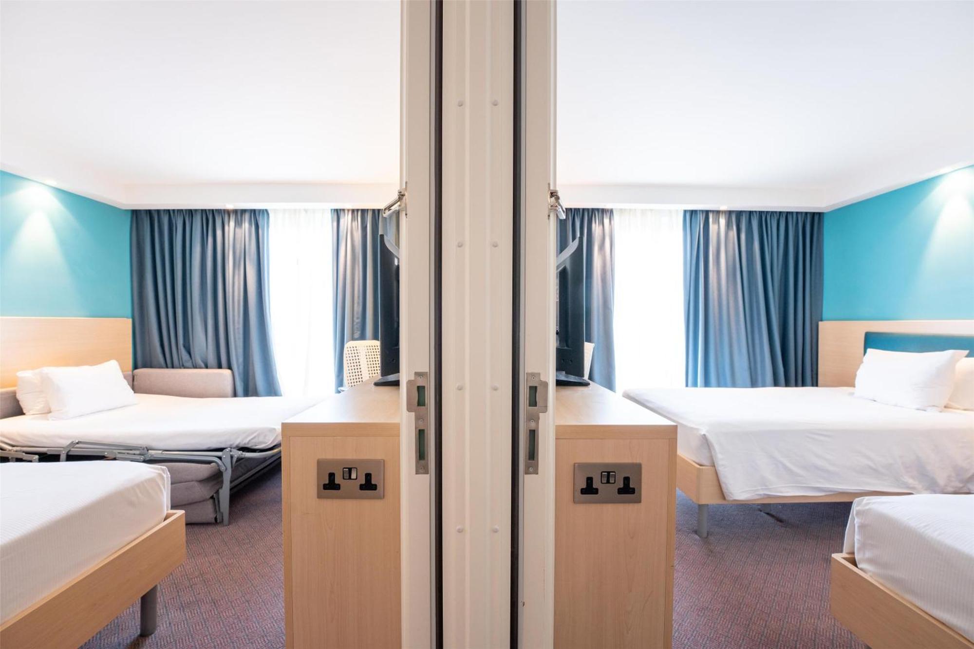 Hotel Hampton By Hilton Bristol Airport 3*