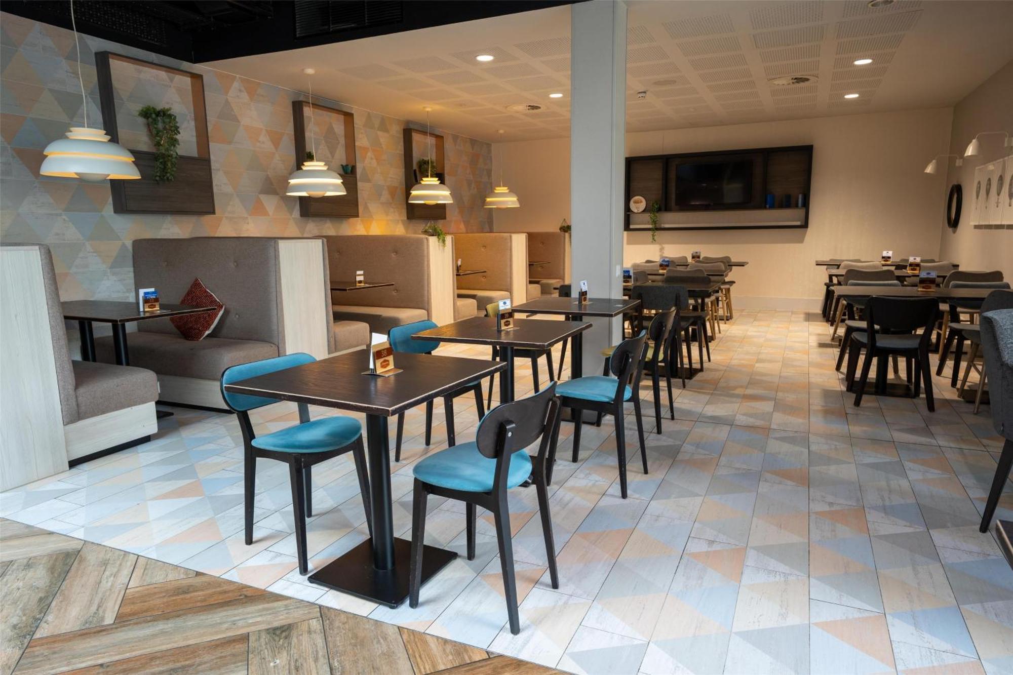 Hotel Hampton By Hilton Bristol Airport