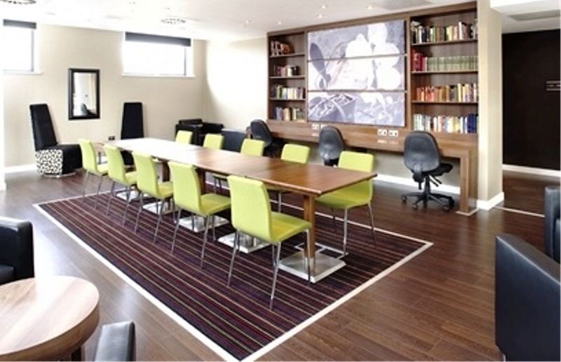 Hotel Hampton By Hilton Bristol Airport Redhill (Somerset)