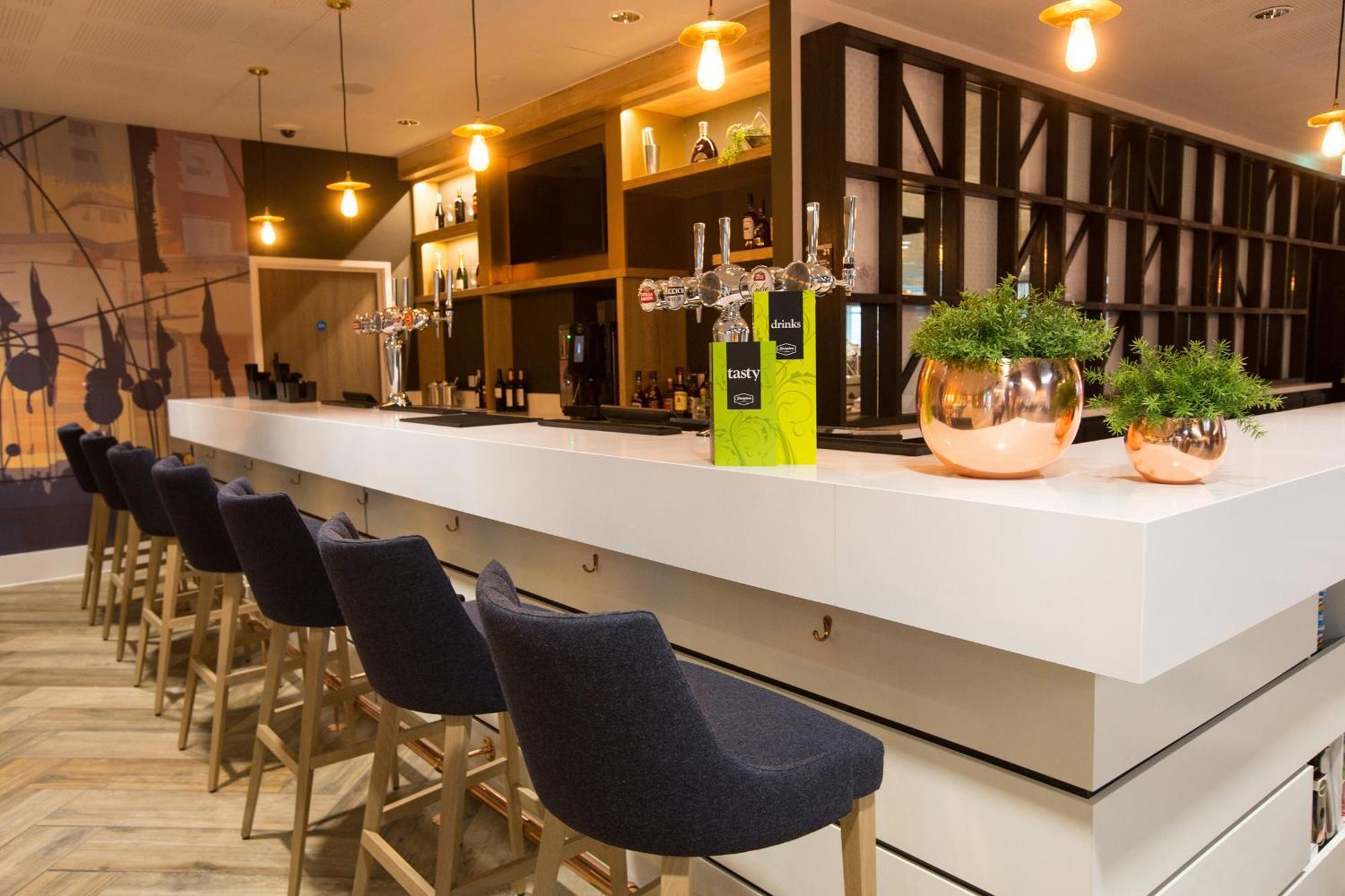 Hampton By Hilton Bristol Airport Hotel Redhill (Somerset)