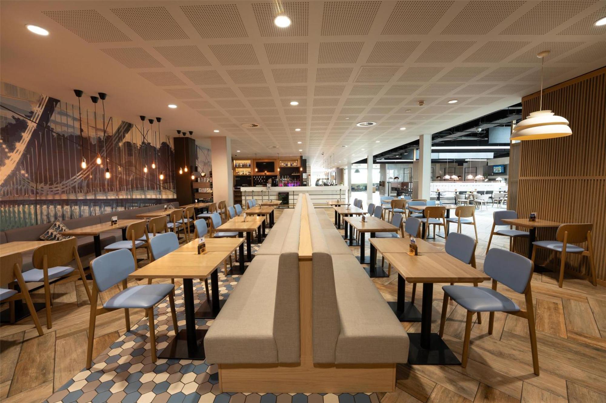 Hampton By Hilton Bristol Airport Redhill (Somerset)
