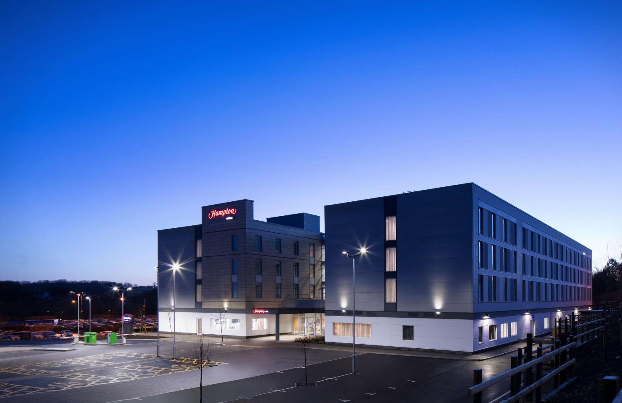 Hampton By Hilton Bristol Airport Отель 3*