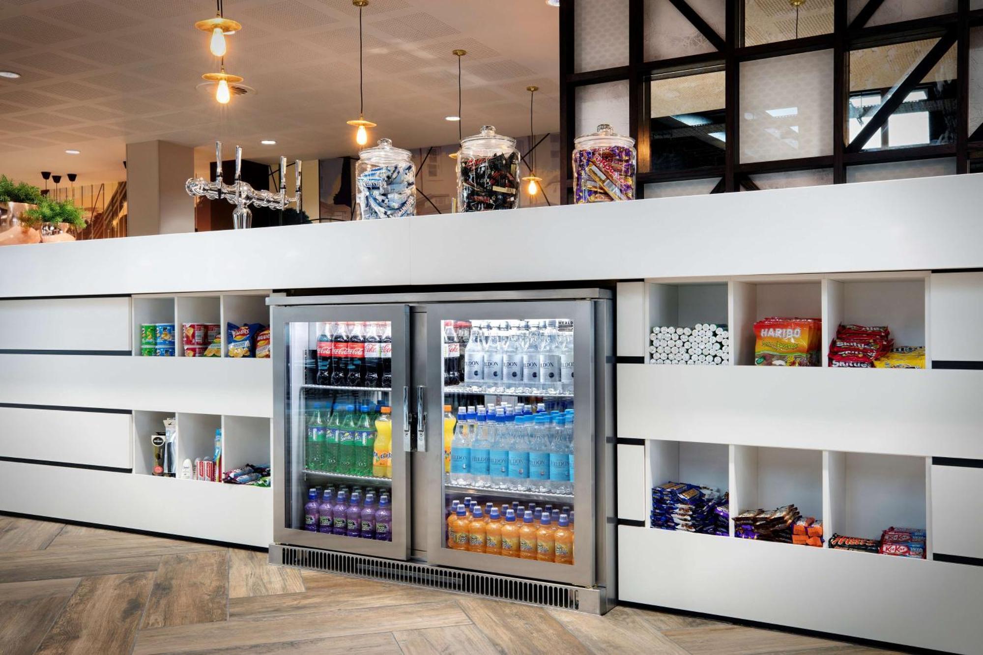Hampton By Hilton Bristol Airport 3*