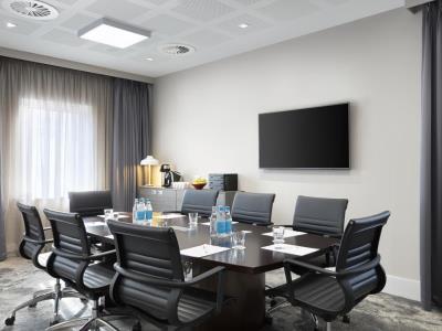 Отель Hampton By Hilton Bristol Airport