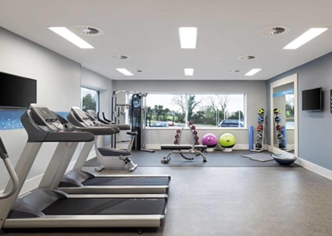 Hampton By Hilton Bristol Airport 3*