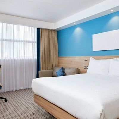 Hampton By Hilton Bristol Airport Отель Redhill (Somerset)