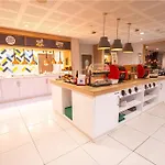 Hampton By Hilton Bristol Airport 