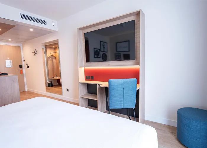 Hampton By Hilton Bristol Airport