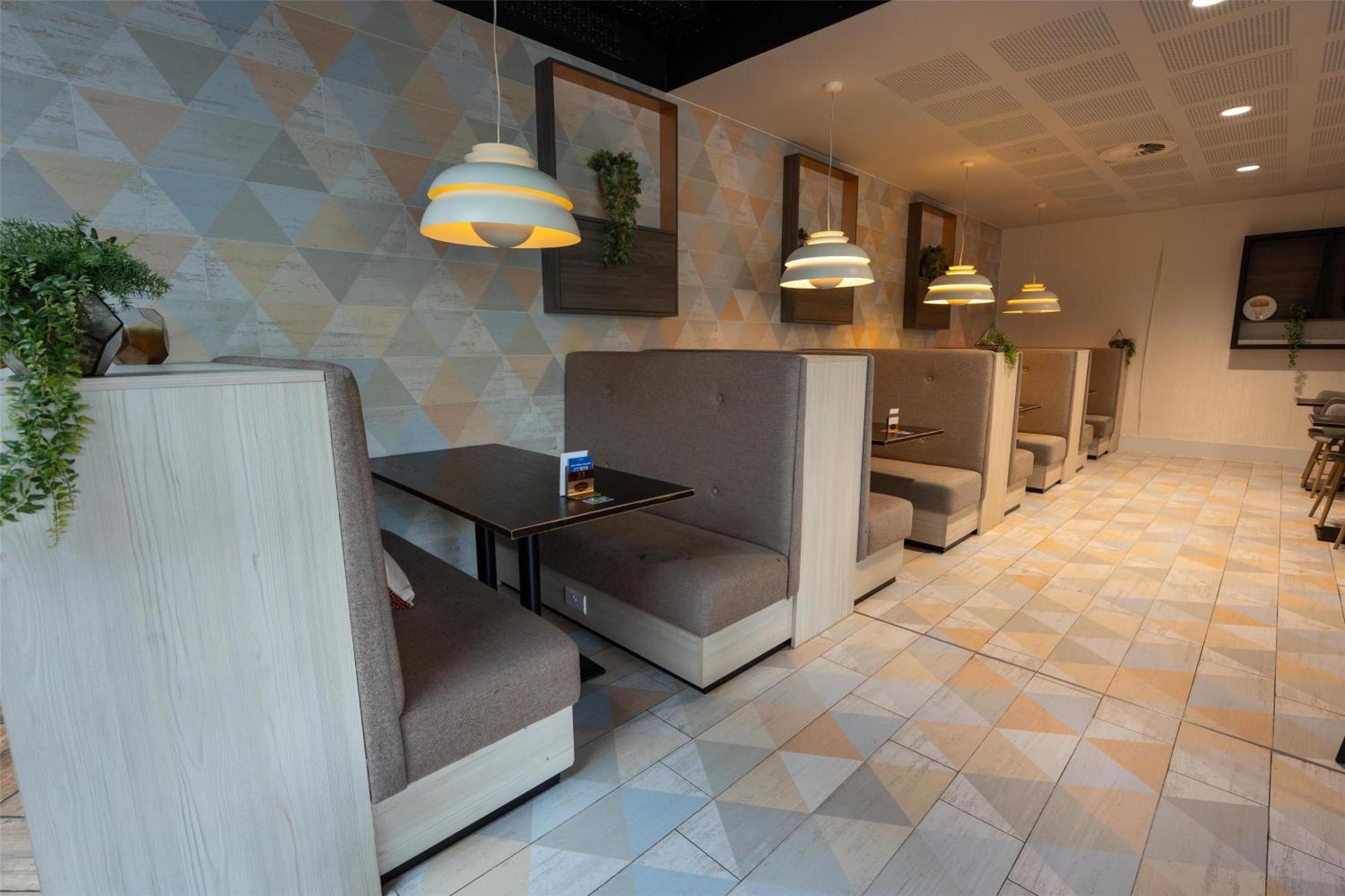 Hampton By Hilton Bristol Airport Hotel 3*