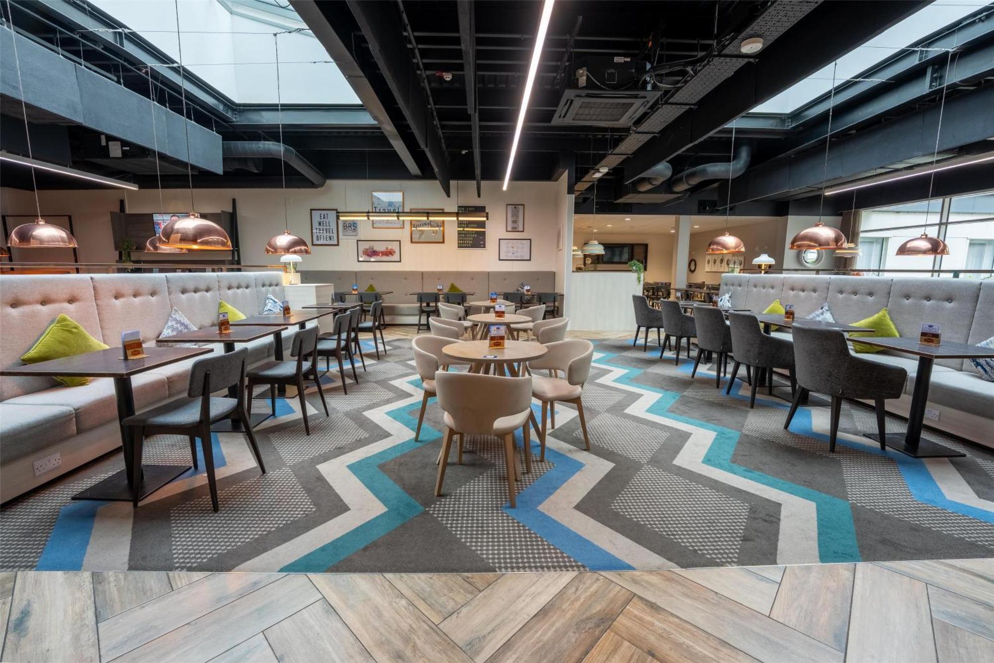 Hampton By Hilton Bristol Airport 3*